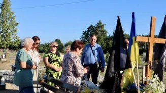Дружба крізь випробування 01