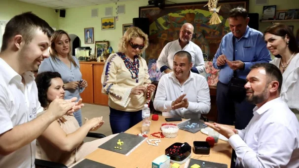Дружба крізь випробування 13