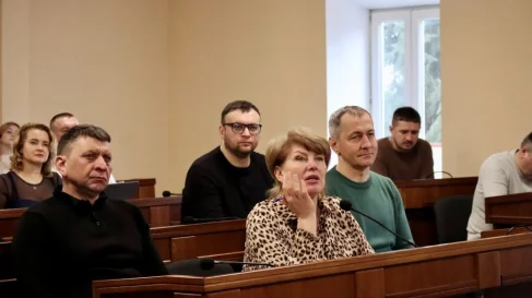 Відбулася чергова Вісімдесят сьома сесія 04