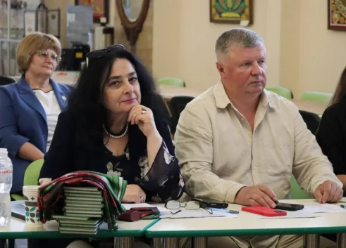 У Новояворівську відбувся Перший конкурс читців 08